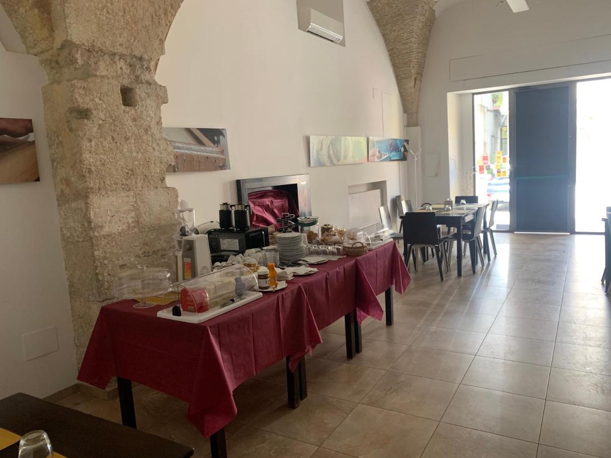 Albergo Ristorante Del Cacciatore Foggia Exteriör bild