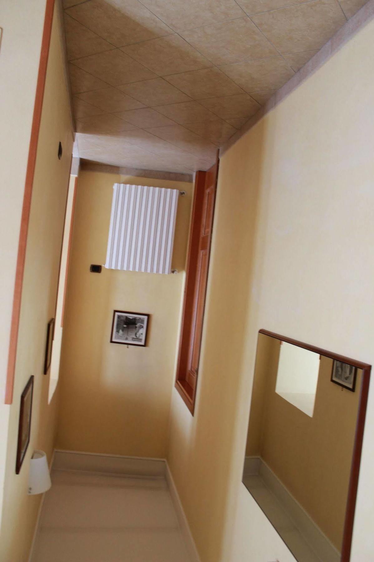 Albergo Ristorante Del Cacciatore Foggia Exteriör bild