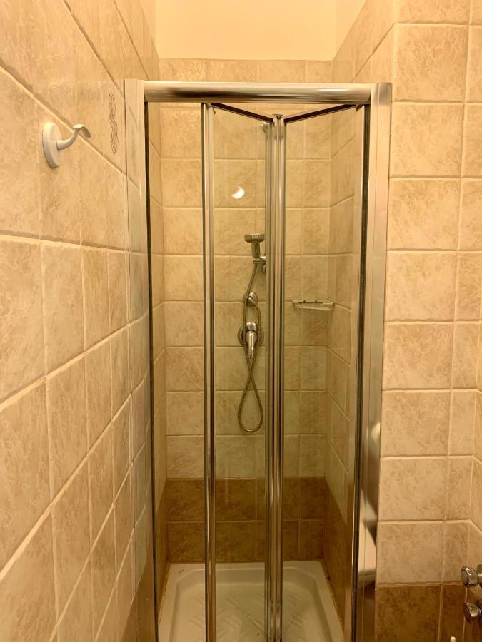 Albergo Ristorante Del Cacciatore Foggia Exteriör bild